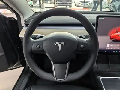 Tesla Model 3 2023, 31000 км, за 145800 CNY - фото 8