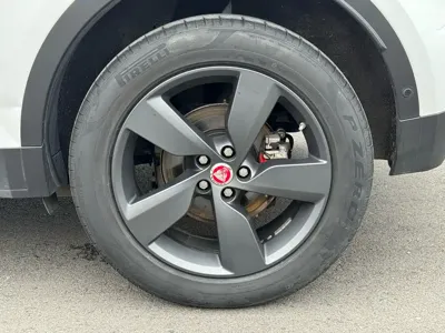 Jaguar E-Pace 2021, 65000 км, за 96800 CNY - фото 21