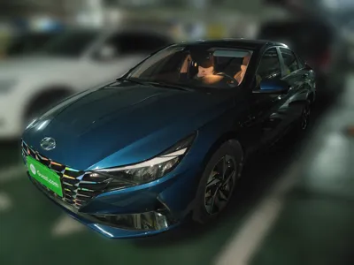 Hyundai Elantra · 2021 год
