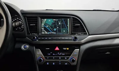Hyundai Avante 2018, 62861 км, за 8490000 KRW - фото 12