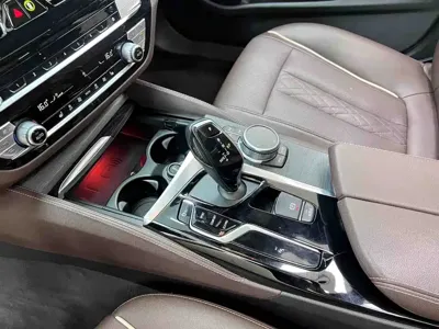 BMW 5 Series 2021, 75000 км, за 181800 CNY - фото 19