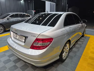 Mercedes-Benz C-Class 2009, 141456 км, за 4990000 KRW