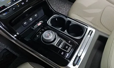 Kia Canival 2023, 60133 км, за 27300000 KRW - фото 9