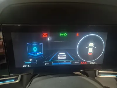 Hyundai Avante 2023, 37910 км, за 22400000 KRW