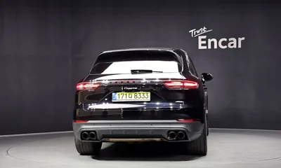 Porsche Cayenne 2021, 75559 км, за 81000000 KRW