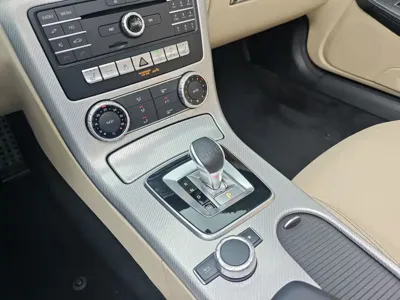 Mercedes-Benz SLC 2020, 54700 км, за 178800 CNY - фото 24