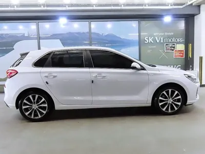 Hyundai i30 2018, 143891 км, за 9900000 KRW