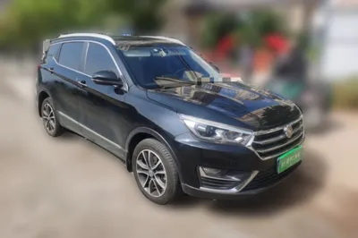 Hanteng X5 2018, 82000 км, за 32650.65 CNY