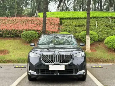 BMW X3 2025, 2000 км, за 309800 CNY