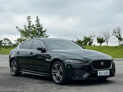 Jaguar XEL 2024, 51000 км, за 124500 CNY