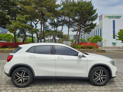 Mercedes-Benz GLA-Class 2019, 185640 км, за 11200000 KRW