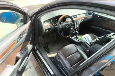 Skoda Superb 2013, 151200 км, за 42938.84 CNY - фото 19
