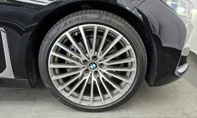 BMW 7-Series 2022, 57106 км, за 99990000 KRW - фото 21