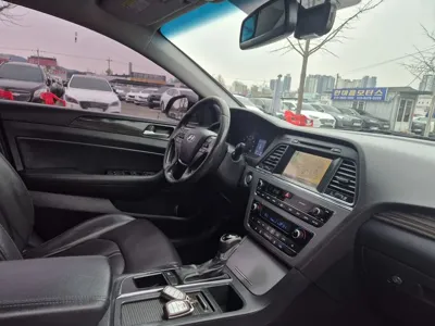 Hyundai Sonata 2015, 189933 км, за 6900000 KRW - фото 12