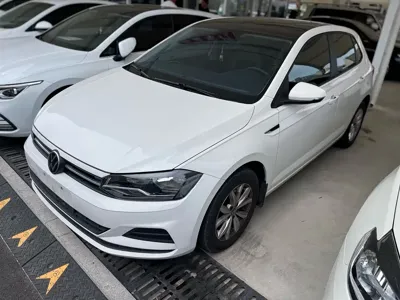 Volkswagen Polo · 2021 год