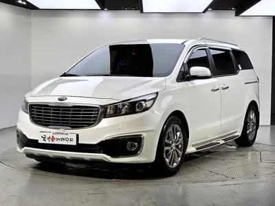 Kia Canival · 2016 год