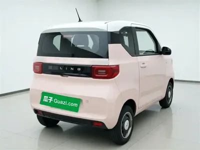 Wuling MINIEV 2023, 23800 км, за 16200 CNY