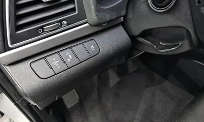 Hyundai Avante 2018, 94385 км, за 10900000 KRW - фото 13
