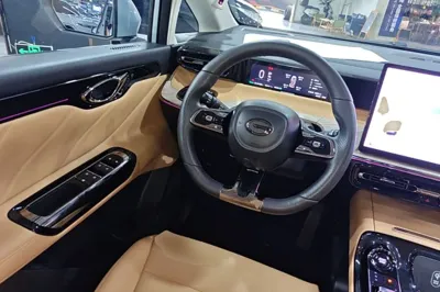 GAC Trumpchi E8 New Energy 2024, 12300 км, за 159755.56 CNY - фото 18