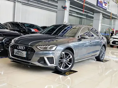 Audi A4L · 2021 год