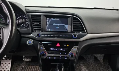 Hyundai Avante 2016, 121277 км, за 9200000 KRW - фото 14