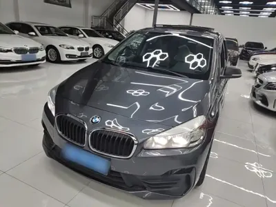 BMW 2 Series Gran Tourer 2018, 111900 км, за 49000 CNY