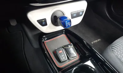 Toyota Prius 2017, 77402 км, за 14000000 KRW - фото 9
