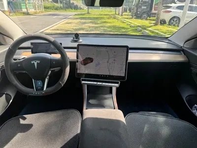 Tesla Model 3 2020, 85300 км, за 96800 CNY - фото 13