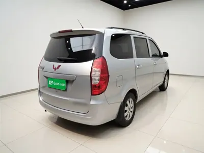 Wuling Hongguang 2014, 63099 км, за 14100 CNY