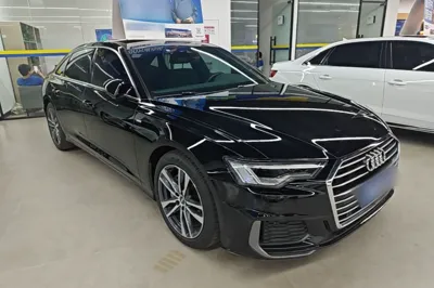 Audi A6L 2020, 65500 км, за 229349.89 CNY