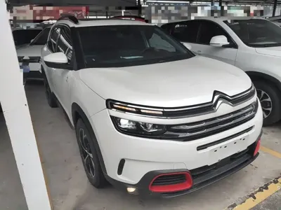 Citroen C5 Aircross 2020, 71800 км, за 55199 CNY