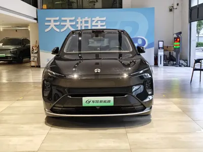 Nio ES8 2023, 61000 км, за 199899 CNY