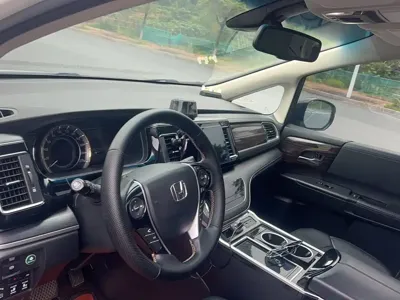 Honda Elysion 2019, 131700 км, за 111300 CNY - фото 6