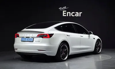 Tesla Model 3 2021, 129374 км, за 27500000 KRW