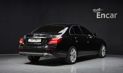 Mercedes-Benz E-Class 2018, 118439 км, за 19900000 KRW