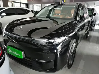 Leapmotor Leapmotor C16 2025, 6100 км, за 137500 CNY
