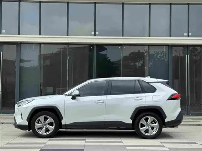 Toyota RAV4 2022, 13000 км, за 106800 CNY - фото 7