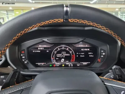 Lamborghini Urus 2024, 6400 км, за 365000000 KRW - фото 5