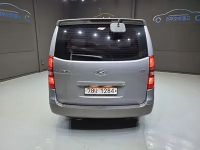 Hyundai Starex 2017, 53896 км, за 15300000 KRW - фото 3