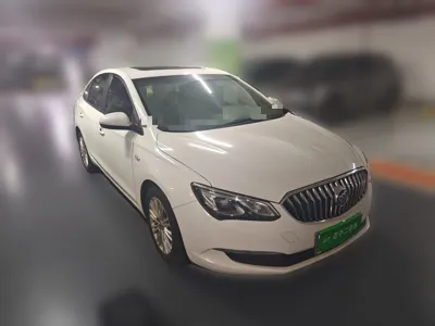 Buick GT 2015, 102600 км, за 43214.69 CNY