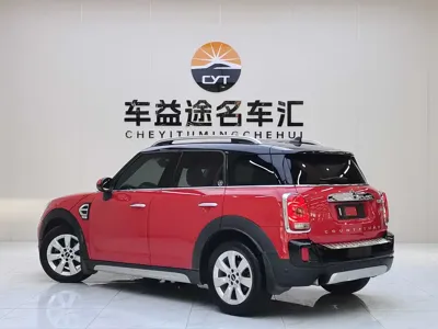MINI Mini Countryman 2019, 99000 км, за 68800 CNY