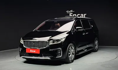Kia Canival · 2019 год