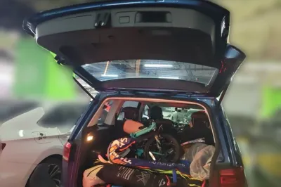 Volkswagen Touran 2018, 90600 км, за 60032.87 CNY - фото 19