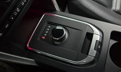 Land Rover Discovery Sport 2017, 91157 км, за 12500000 KRW - фото 9