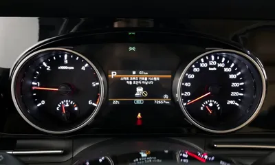 Kia Canival 2023, 72657 км, за 23000000 KRW - фото 8