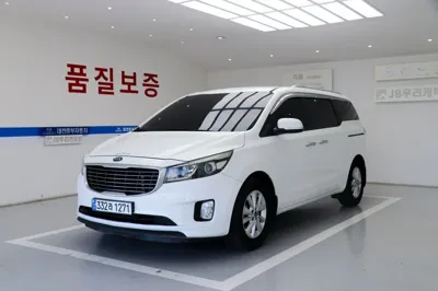 Kia Canival · 2015 год