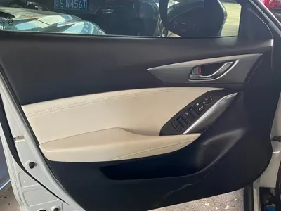 Mazda CX-4 2017, 89000 км, за 47800 CNY - фото 16