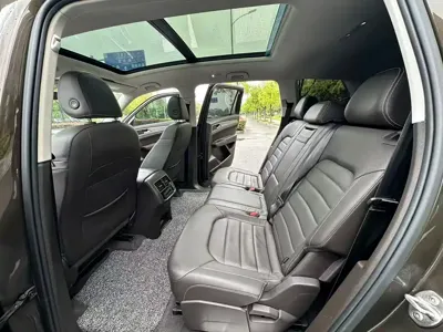 Volkswagen Teramont 2017, 80000 км, за 88800 CNY - фото 9
