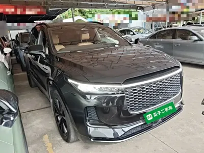 Li Auto Li ONE 2022, 96100 км, за 123800 CNY - фото 4