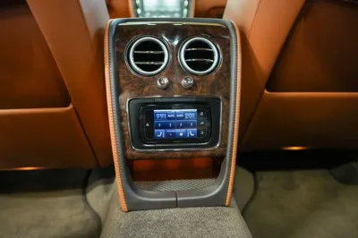 Bentley Flying Spur 2016, 63754 км, за 59900000 KRW - фото 9